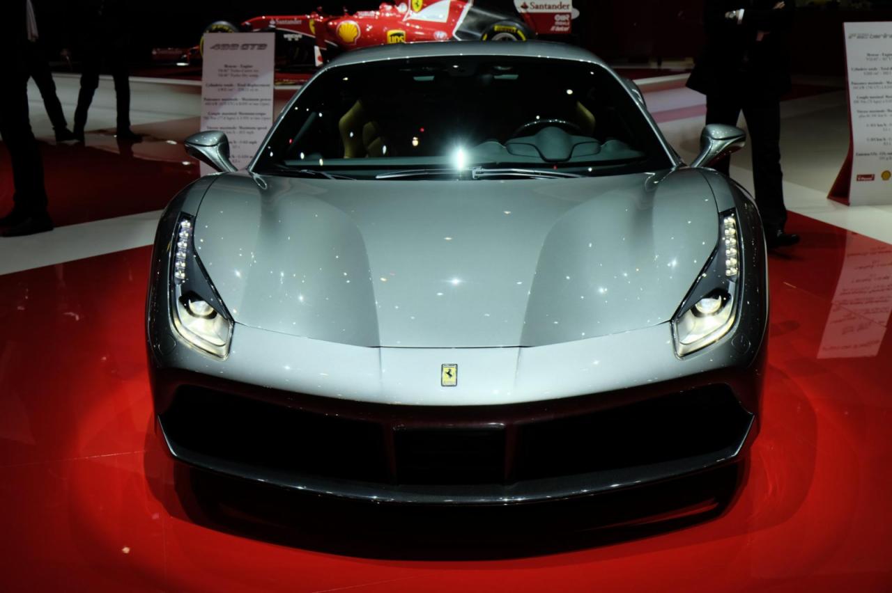 Ginebra 2015: Ferrari 488 GTB 1