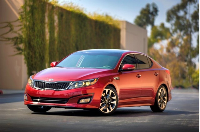 Primer anticipo oficial del nuevo Kia Optima 2