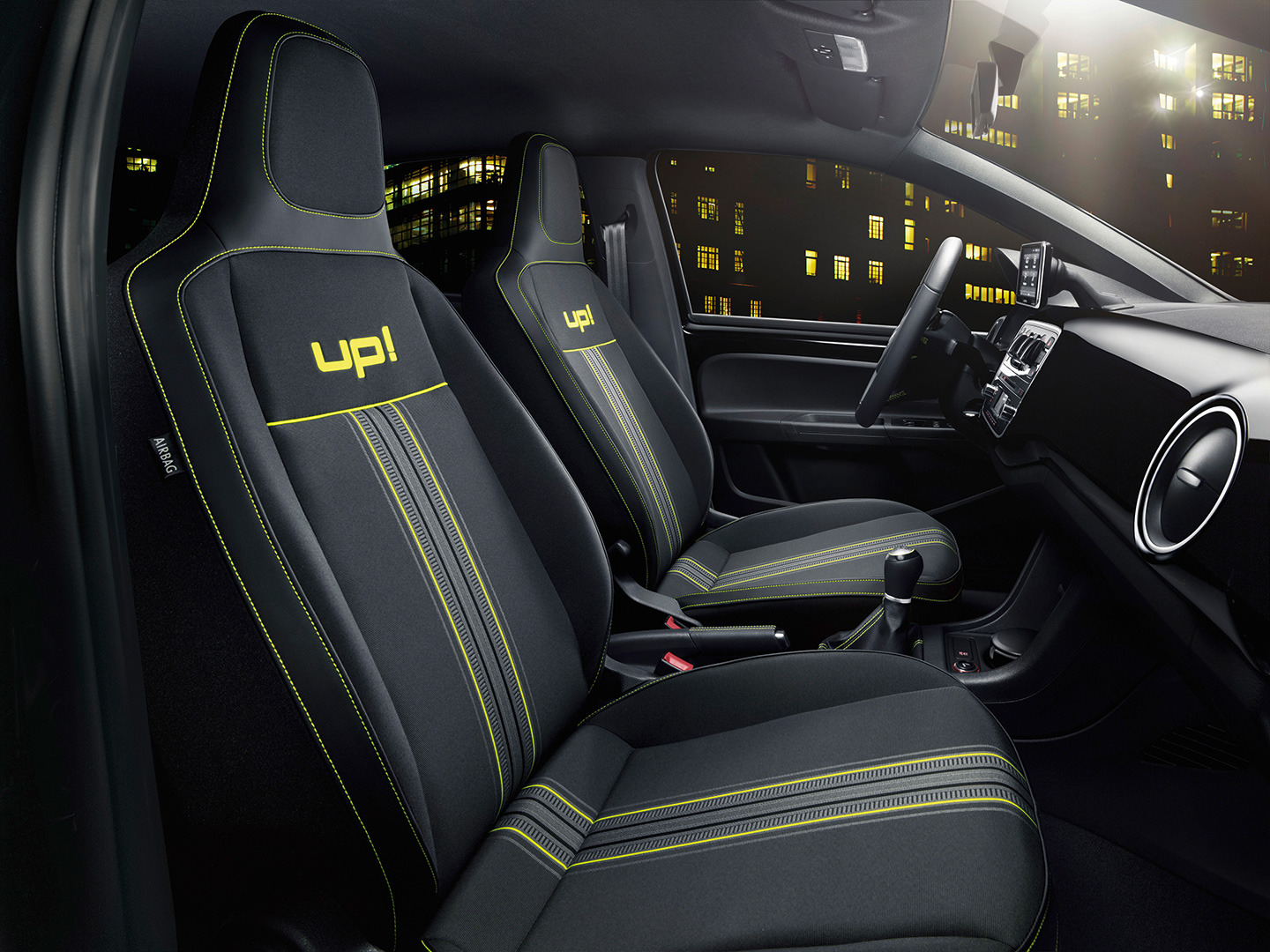 Volkswagen Street up! 2015: Un aspecto más juvenil para el urbanita 4