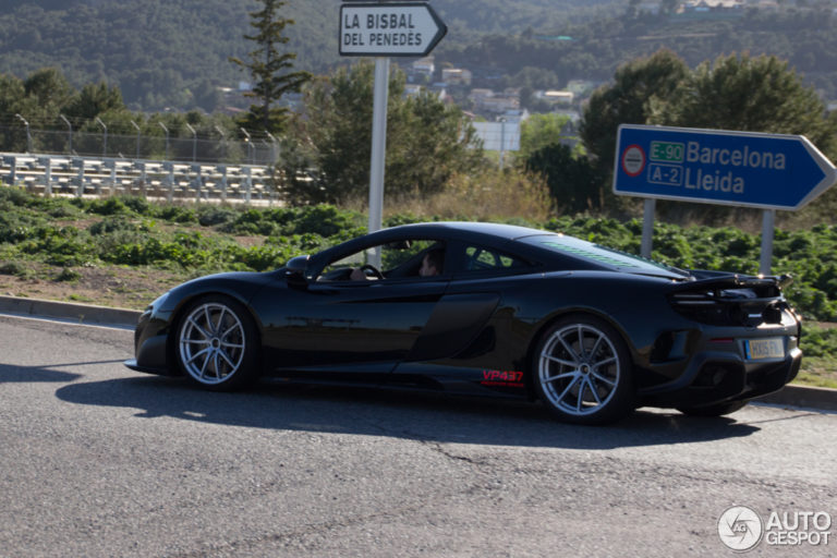 Cazado en España: Mercedes 675LT