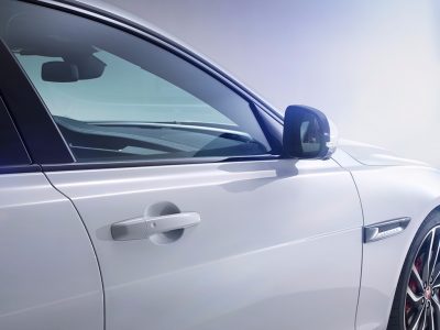 jaguar-xf-2015-201520610_15.jpg