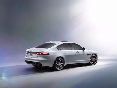 jaguar-xf-2015-201520610_4.jpg