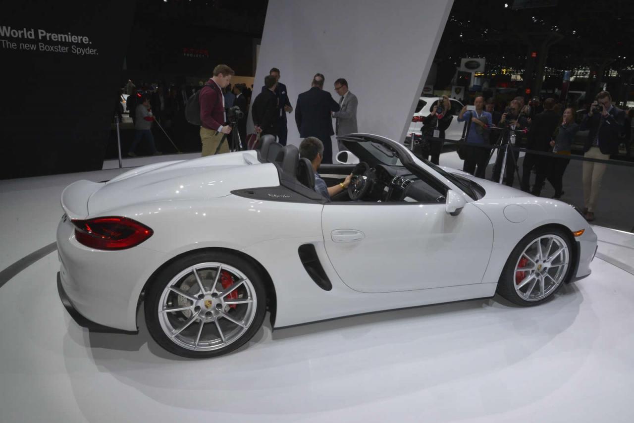 Desde Nueva York: Porsche Boxster Spyder, en vivo 1