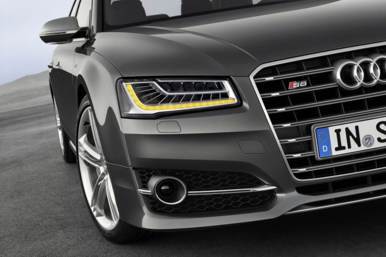 Audi mantendrá el W12 en el A8 y el S8 volará hasta los 580 caballos