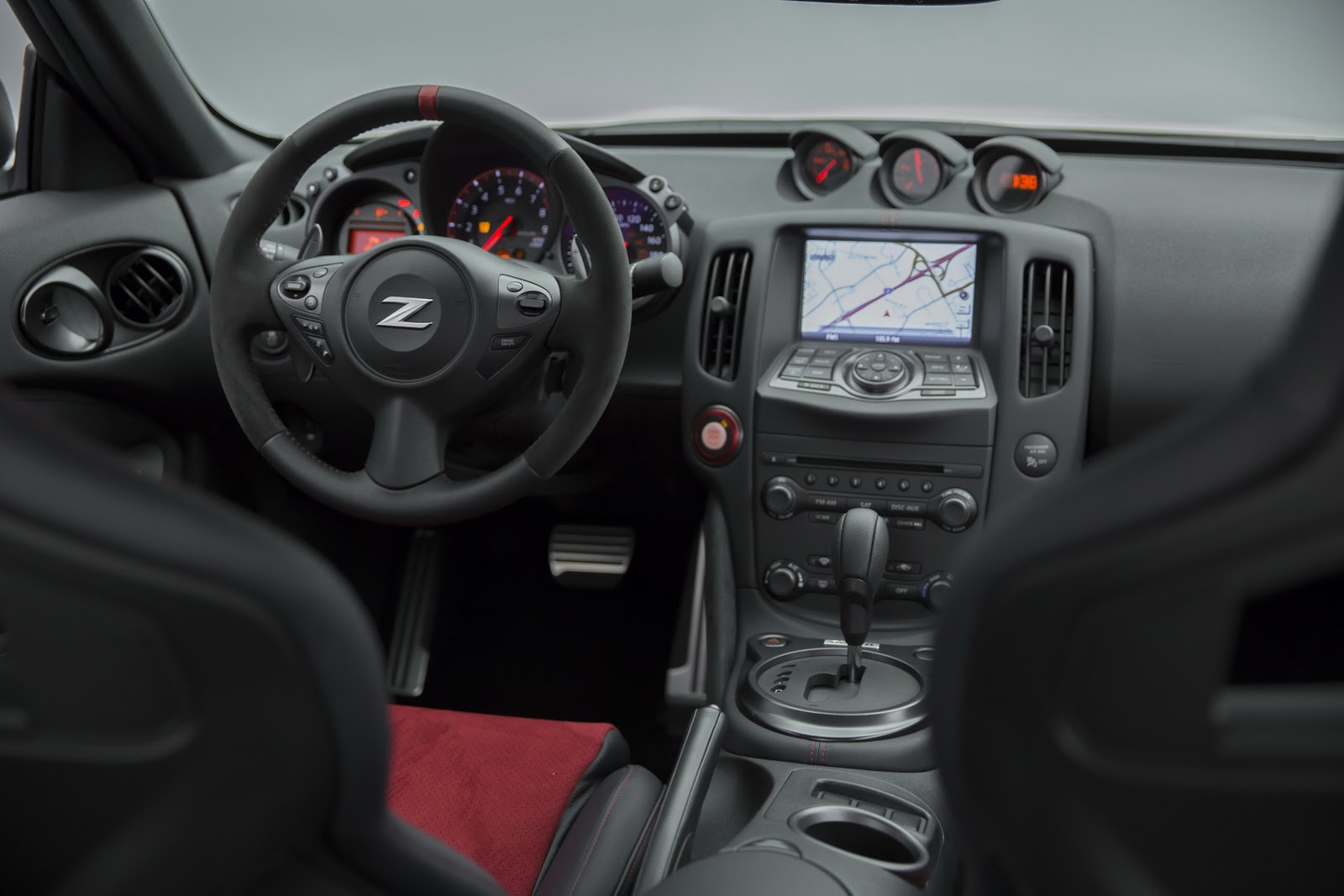 El Nissan 370Z también sucumbe al sintetizador digital de sonido de motor 2