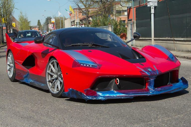 Al natural: Ferrari FXX K, rodando en la calle