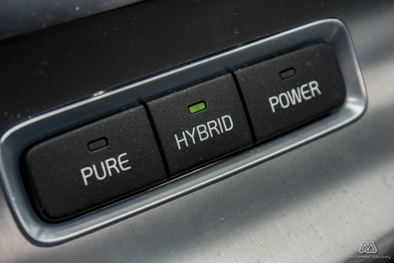 Prueba: Volvo V60 Plug-In Hybrid AWD (equipamiento, comportamiento, conclusión) 4