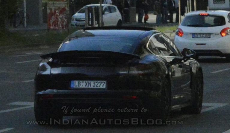 Fotos espía del Porsche Panamera, con aires de 911
