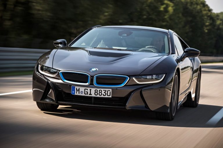 BMW descarta un i8 de alto rendimiento en favor del i5, lo veremos en 2016