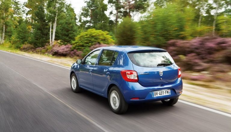 Primer anticipo oficial del Renault Kayou, el Dacia de acceso en España