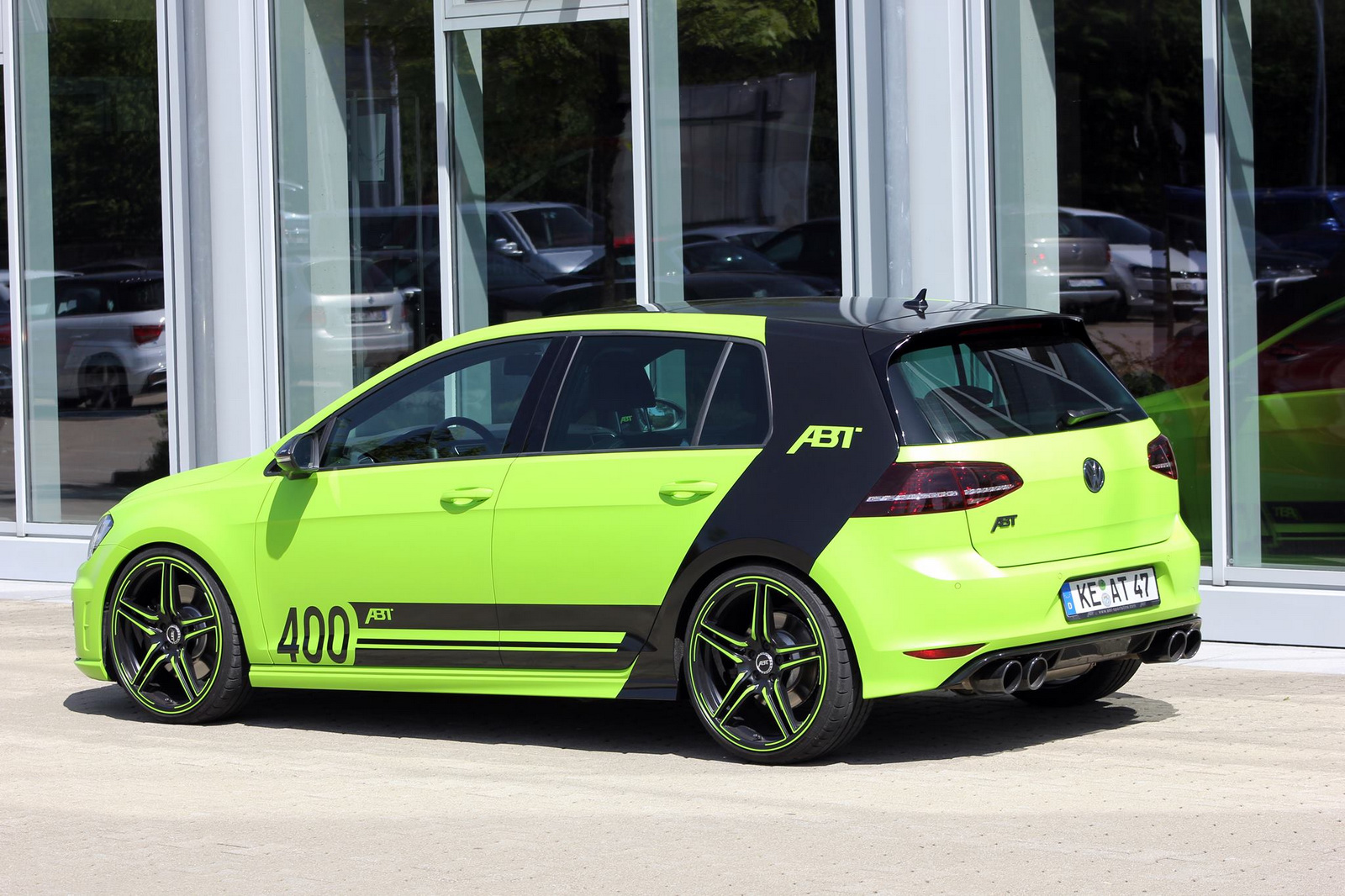 Volkswagen Golf R por ABT: La moda de los 400 CV sobre el Golf 2