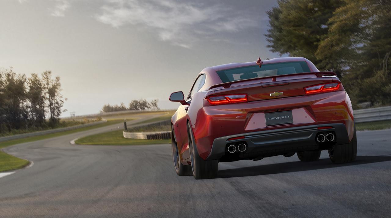 Oficial: 2016 Chevrolet Camaro, con motor de 4 cilindros y 455 caballos en la versión V8 SS 1