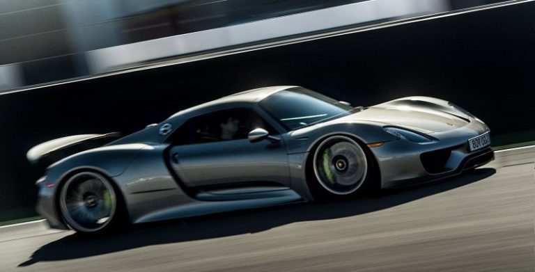 Otra llamada a revisión para el Porsche 918 Spyder: En este caso por una pieza de fibra de carbono