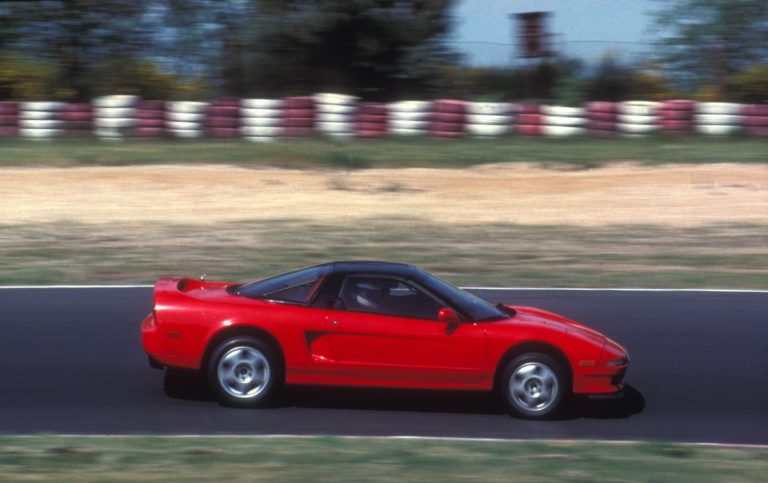 El Honda NSX cumple 25 años: un breve repaso a su historia