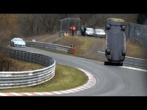 El circuito de Nürbürgring prohíbe los registros de vuelta rápida, ¿se acabó el legado?