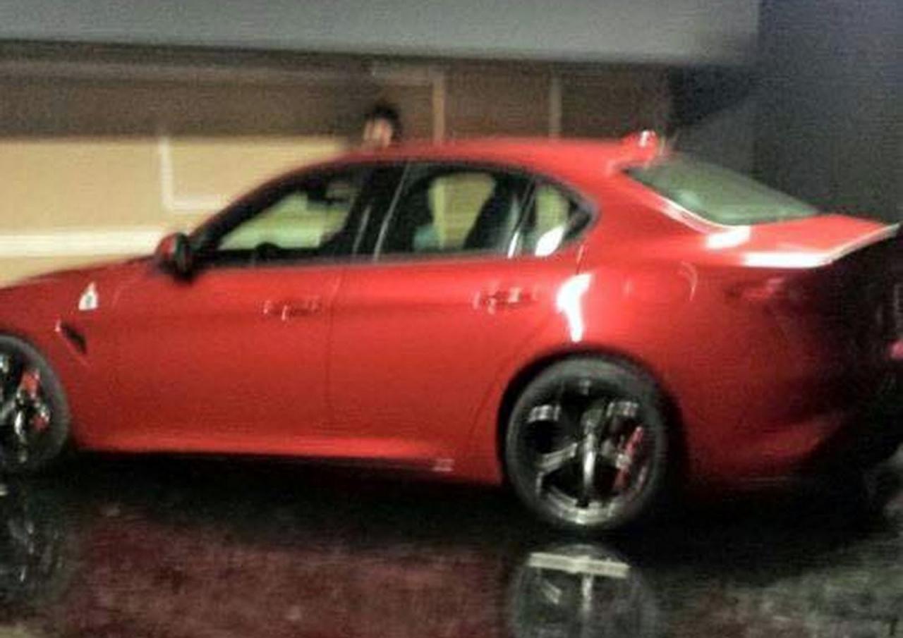 ¡Al descubierto! Alfa Romeo GIulia QV, filtrado antes de tiempo 1