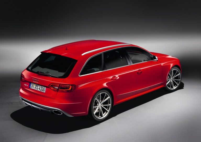 El Audi RS4 sedán podría llegar este año, ¿adiós a la exclusividad del Avant?