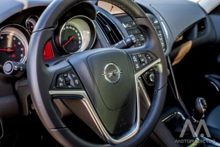 Prueba: Opel Zafira Tourer Turbo 200 CV (equipamiento, comportamiento, conclusión) 7