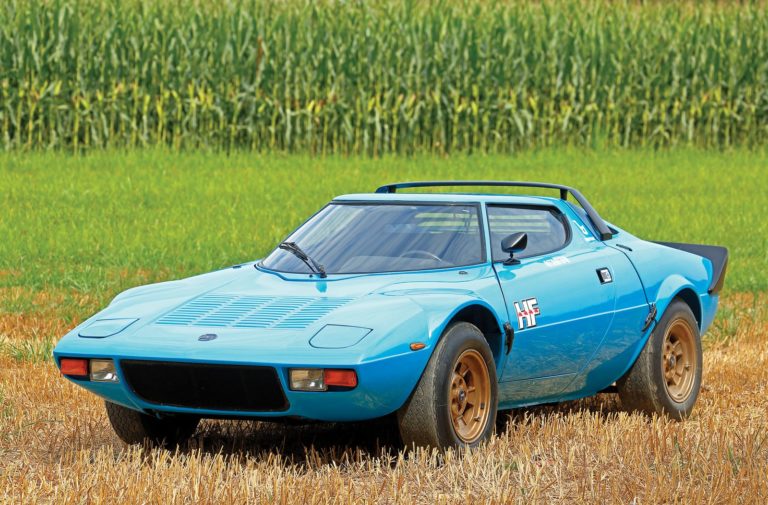 RM Sotherby’s saca a subasta un Lancia Stratos HF Stradale de color azul