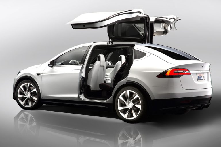 Tesla Motors confirma tres nuevos lanzamientos