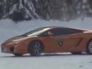 Escuela de conducción invernal con varios Lamborghini Gallardo