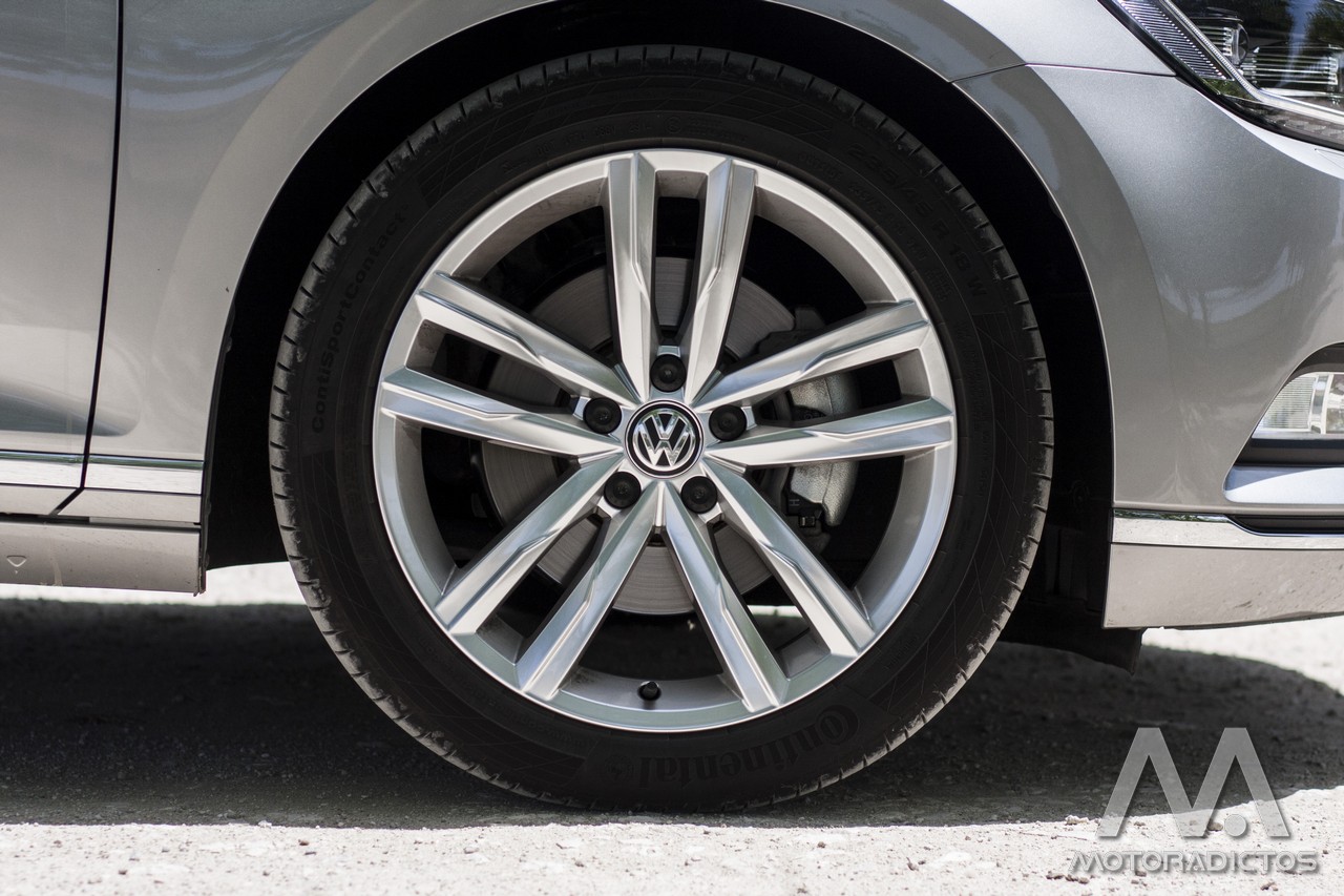 Prueba: Volkswagen Passat 2.0 TDI 150 CV Sport (diseño, habitáculo, mecánica) 2