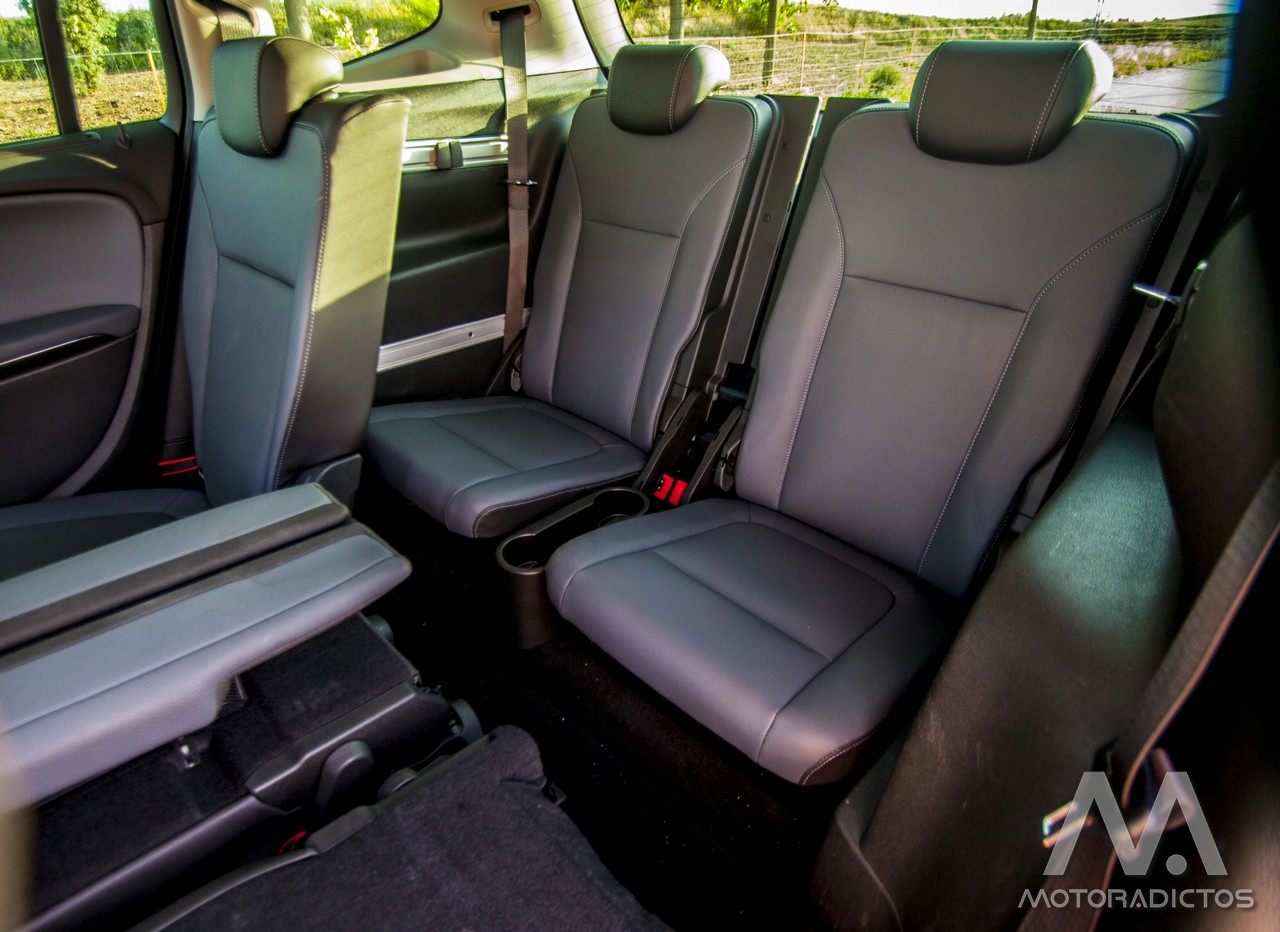 Prueba: Opel Zafira Tourer Turbo 200 CV (diseño, habitáculo, mecánica) 8