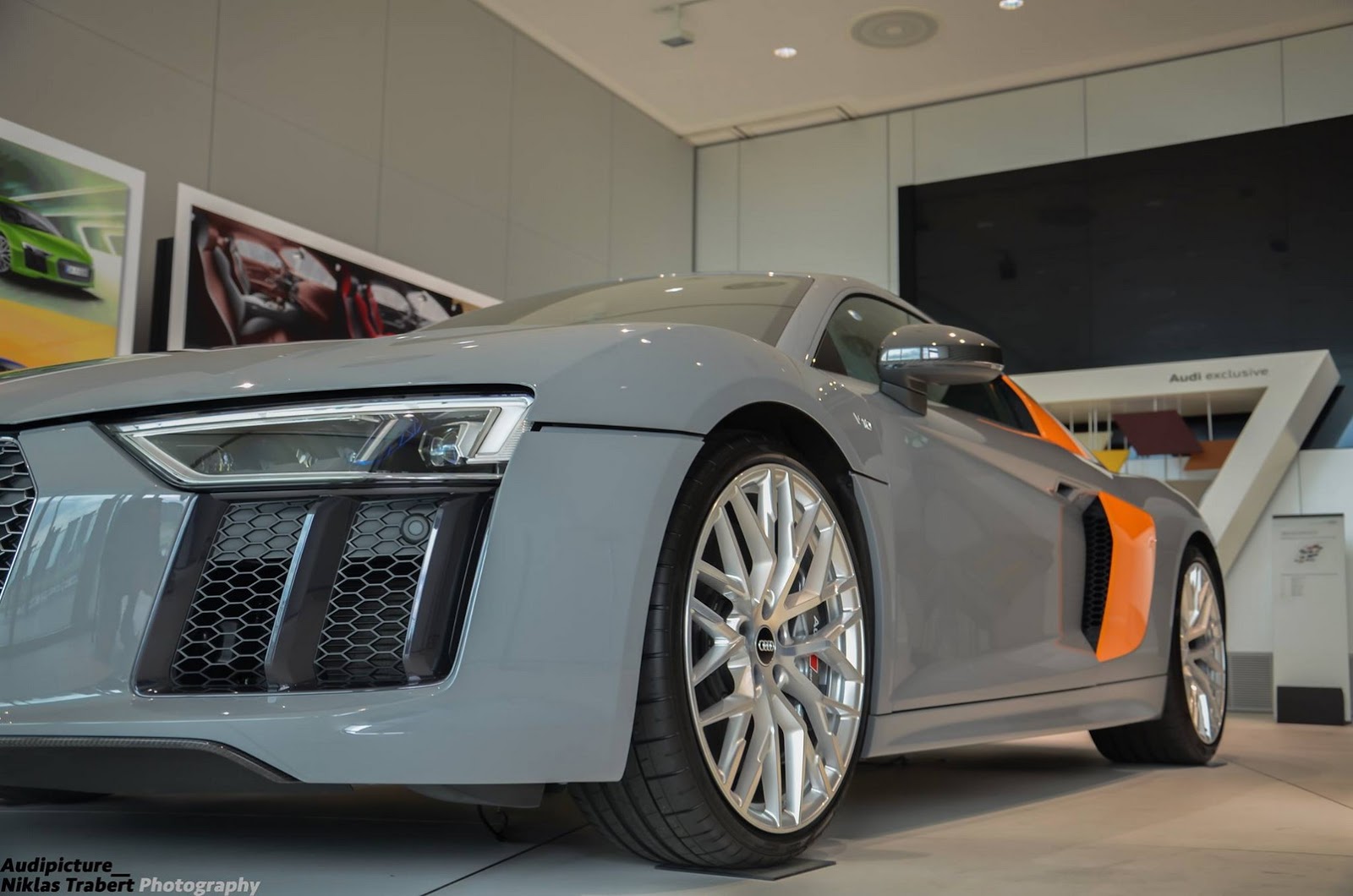 ¿Qué te parece este Audi R8 V10 Plus bitono de Audi Exclusive? 1