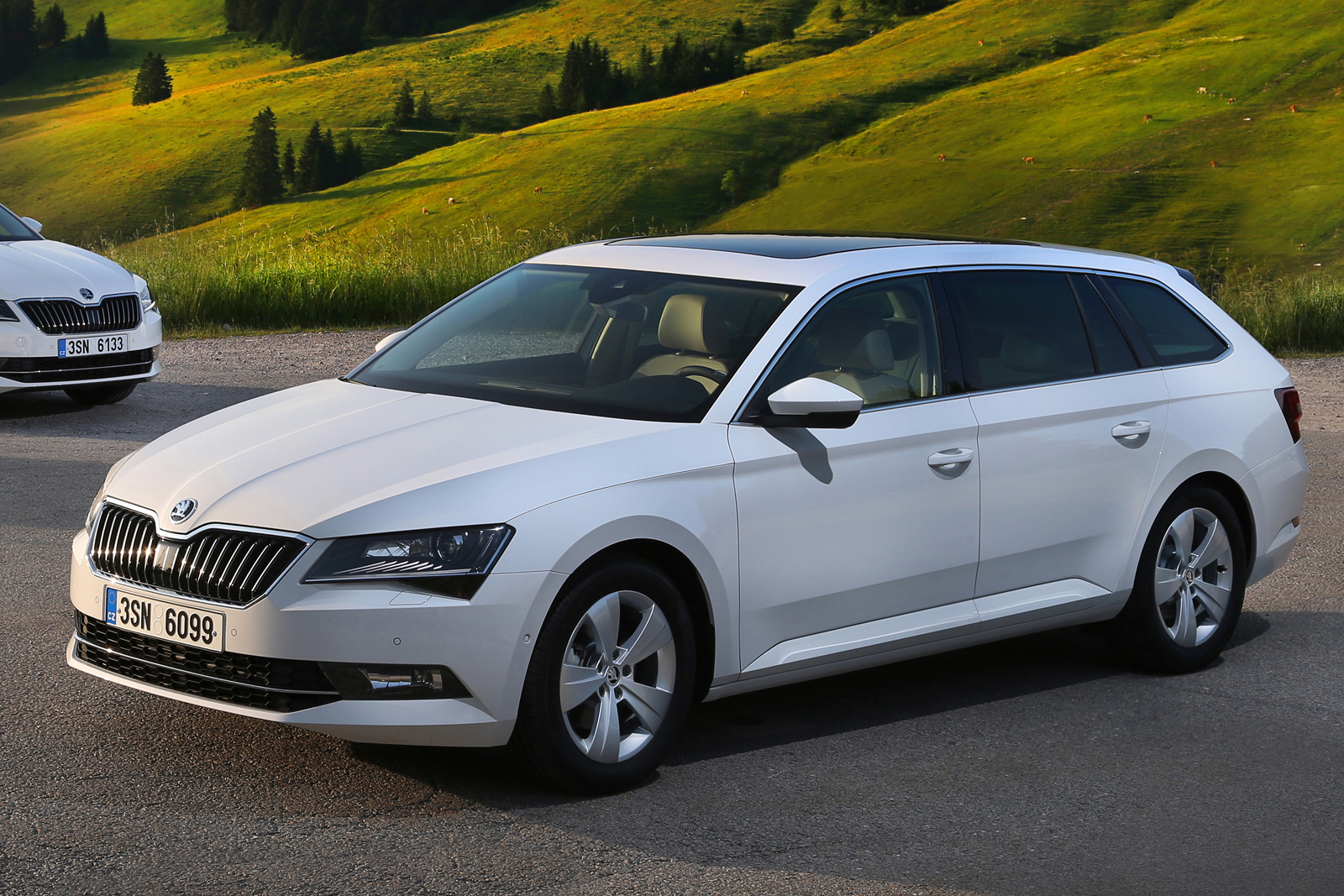 Skoda Superb GreenLine: 1.780 km sin repostar 2