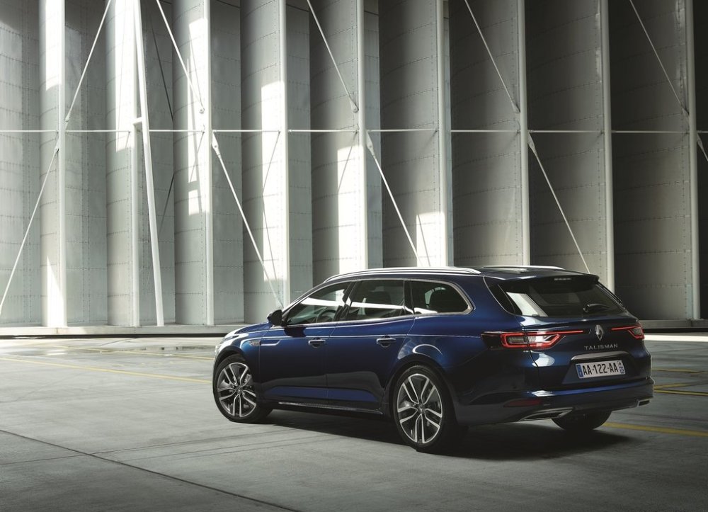 renault-talisman-sport-tourer-2016-9