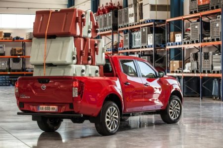 nissan-np300-navara-2016-201522834_20
