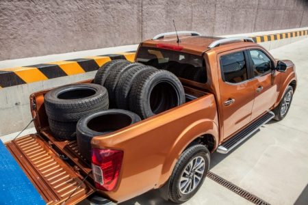 nissan-np300-navara-2016-201522834_2