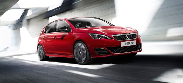 Peugeot 308 GTI: Ya disponible en los concesionarios desde 29.900 euros