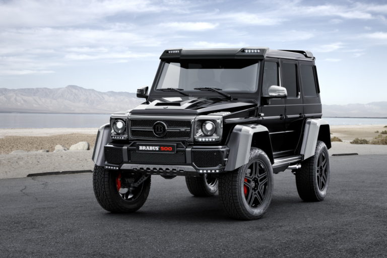 El Mercedes G500 4×4² se cicla hasta los 500 CV gracias a Brabus