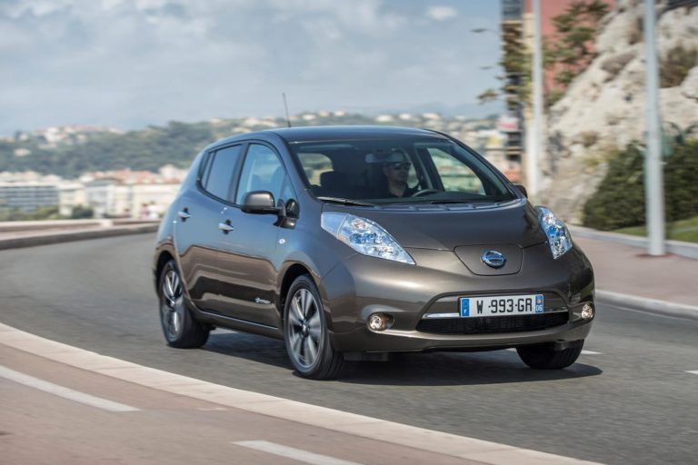 Nissan Leaf 2016: Ahora con batería de 30 kWh y 250 kilómetros de autonomía
