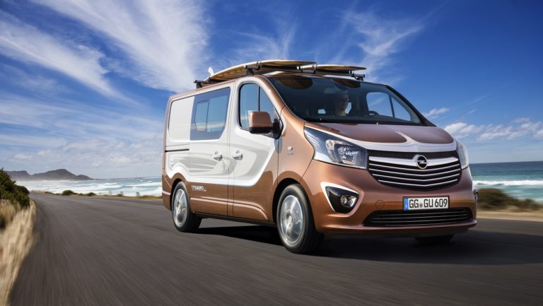 Opel Vivaro Surf Concept: ¿El furgón ideal para irte de escapada con los colegas?