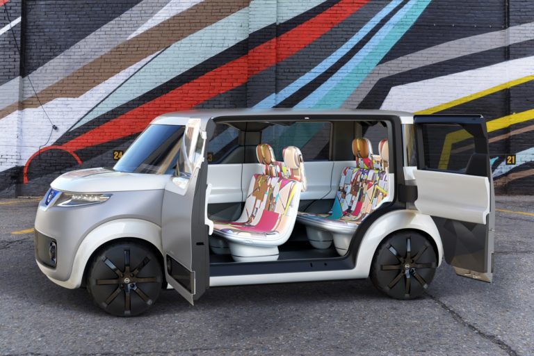Nissan Teatro for Dayz: Un kei-car enfocado a los tiempos de las redes sociales