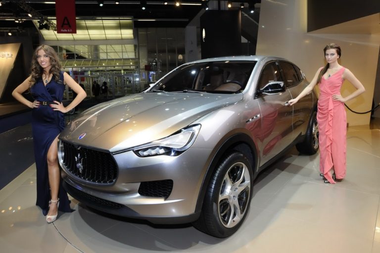 Vídeo: el Maserati Levante continúa de pruebas