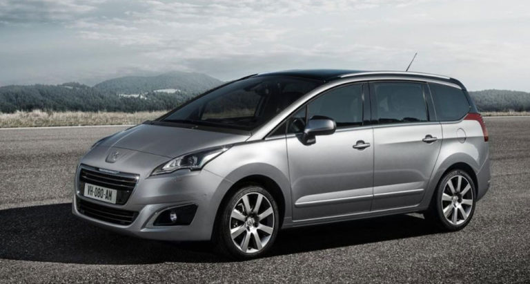 El Peugeot 5008 también recibe el 1.2 PureTech de 130 CV