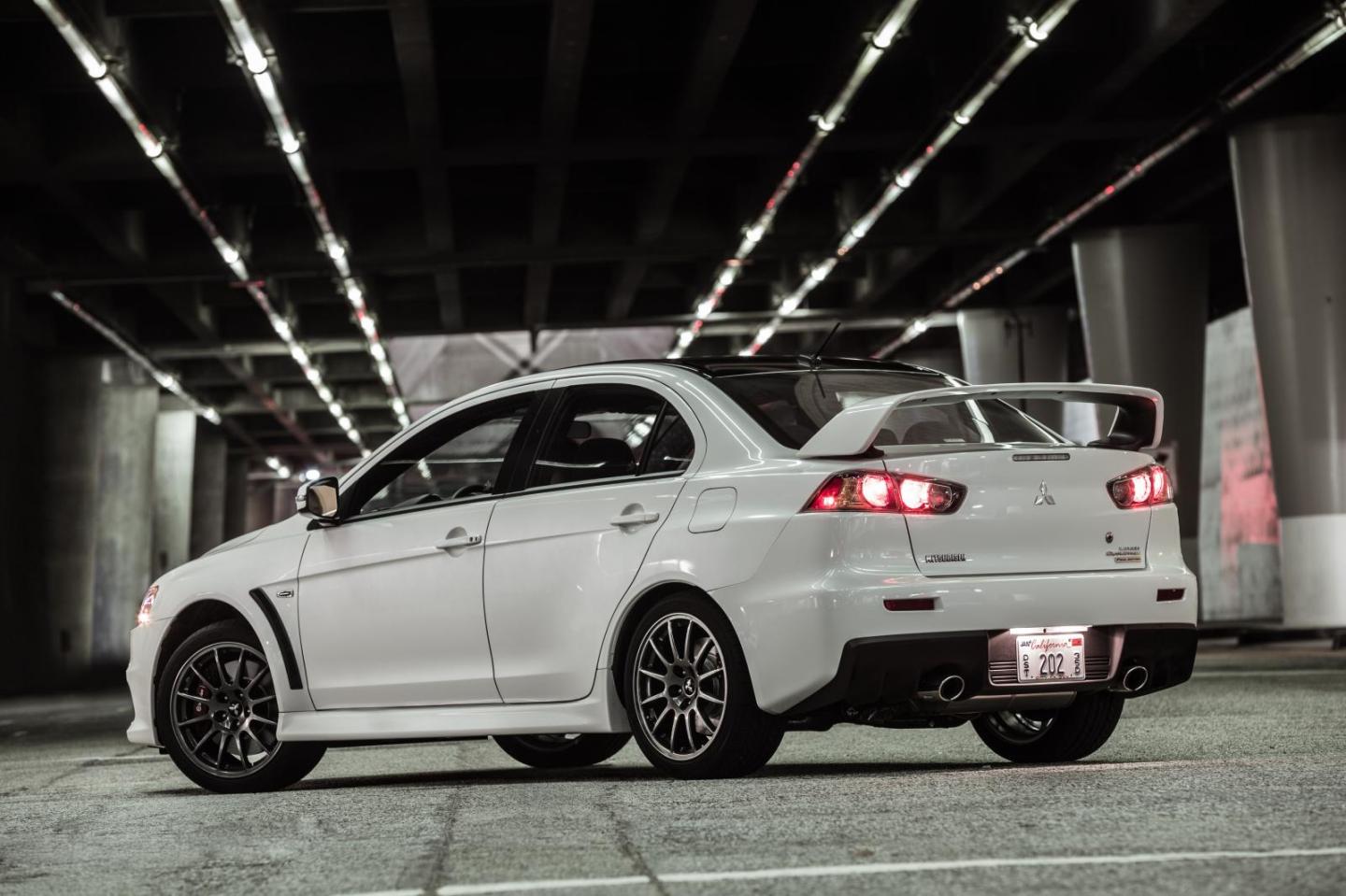 mitsubishi_Lancer_Evolution_final_EDition_EEUU_2