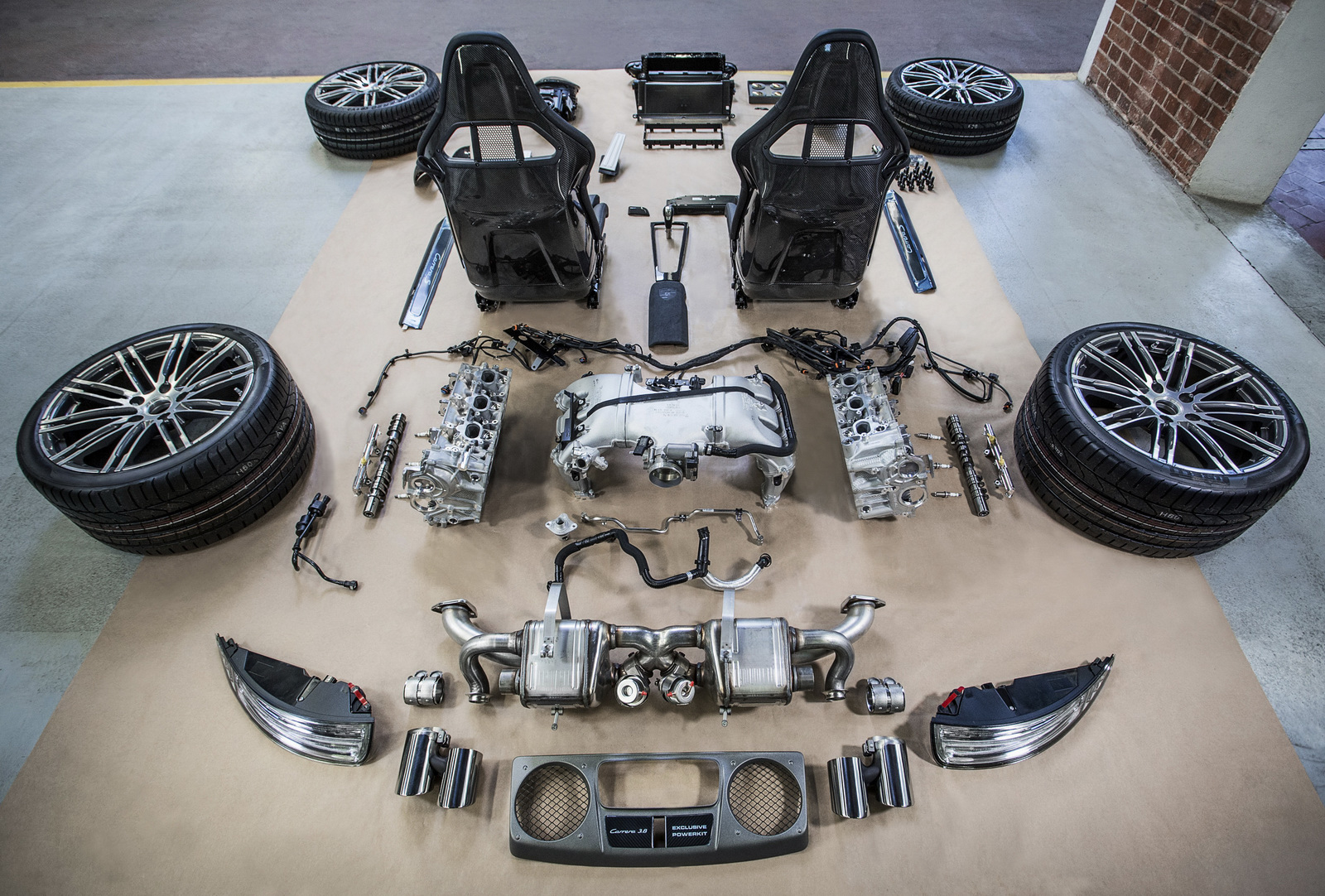 Porsche-Tequipment-911-Carrera-S-Coupe-991-5