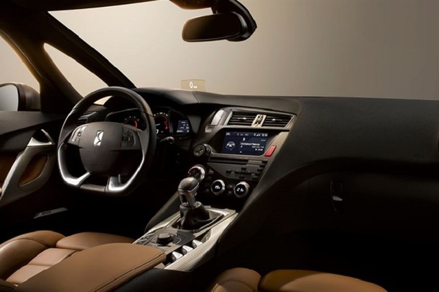 listing_main_2015_Citroen_DS5_Interior