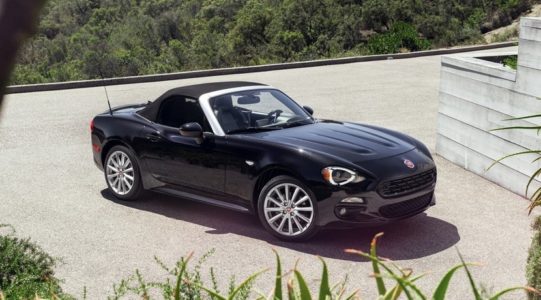 Fiat 124 Spider: El roadster italiano con raíces japonesas ya es oficial 2