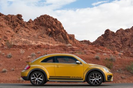 volkswagen-beetle-dune-201524296_5