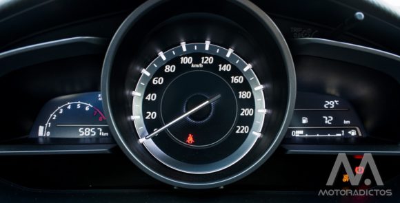 Prueba: Mazda 2 SkyActiv-G 75 CV Style+ (equipamiento, comportamiento, conclusión) 4