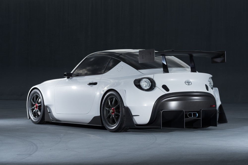 El Toyota S-FR Racing Concept que estará en el Salón de Tokio 2016 nos enamora: Sólo 980 kg de peso 2