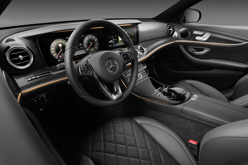E-Klasse Interieur E-Class Interior