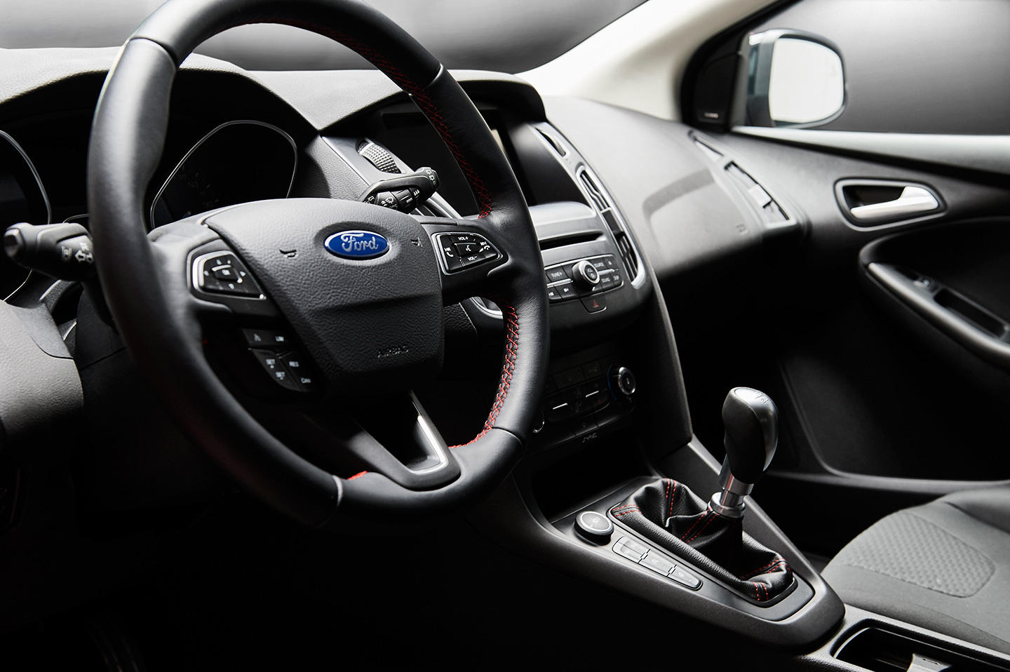 Ford Focus Black y Red Edition: Del Fiesta al Focus 1