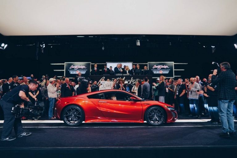 Ya se ha vendido el primer Honda NSX y no ha sido nada barato: 1.2 millones de dólares
