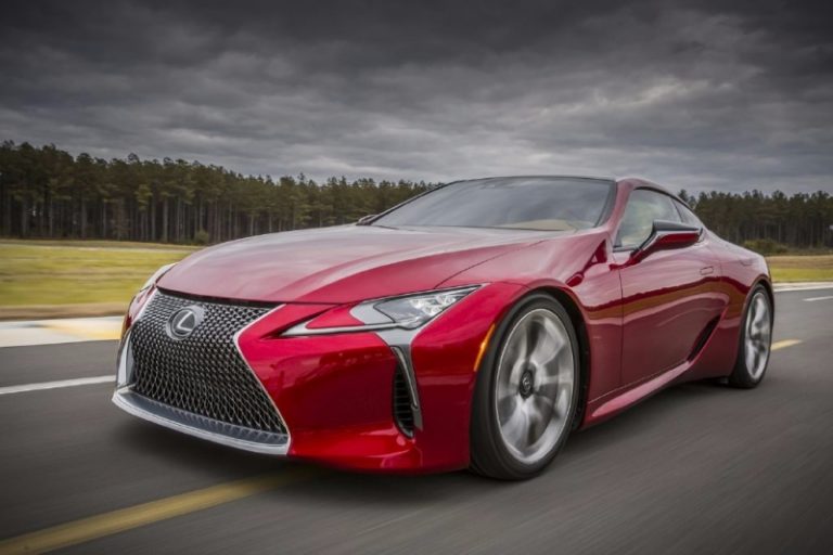 El Lexus LC F ya está en camino, podría ser híbrido y superar los 550 caballos